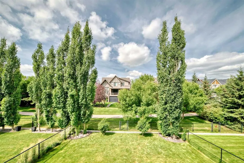 263 Coopers Hill SW