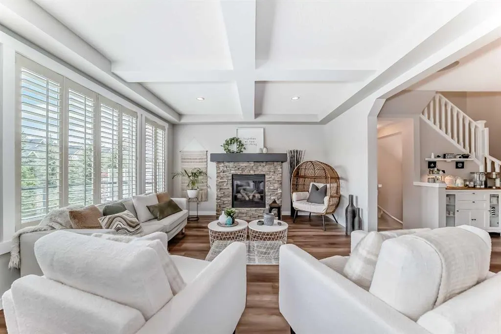 263 Coopers Hill SW
