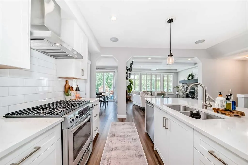263 Coopers Hill SW
