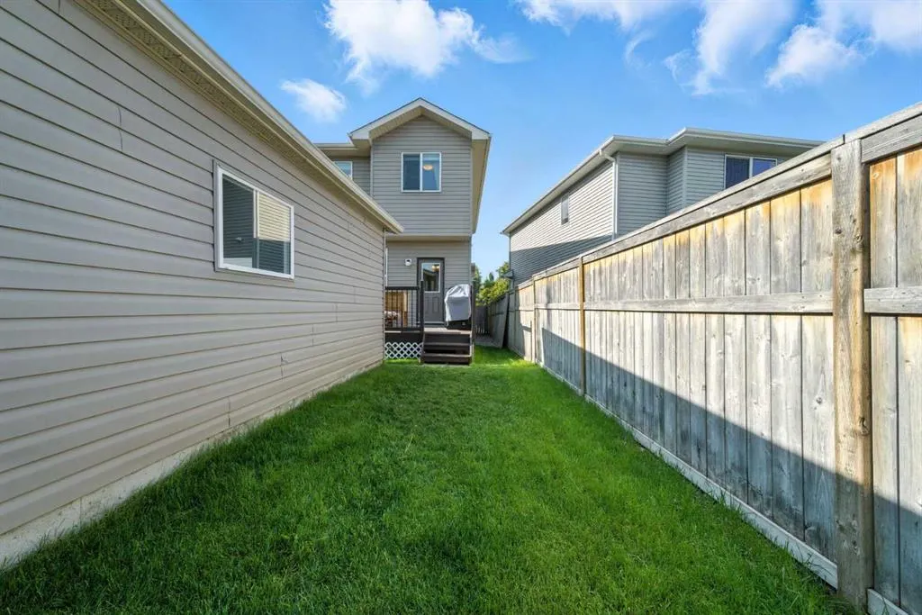420 Cranberry Circle SE