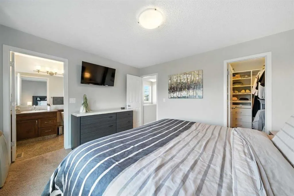 420 Cranberry Circle SE