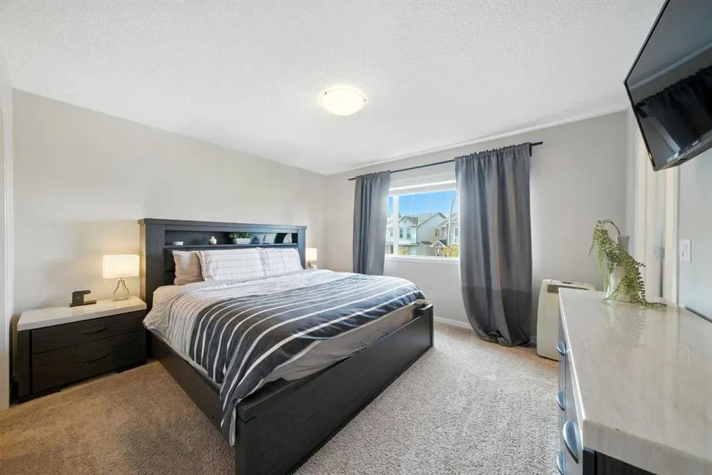 420 Cranberry Circle SE