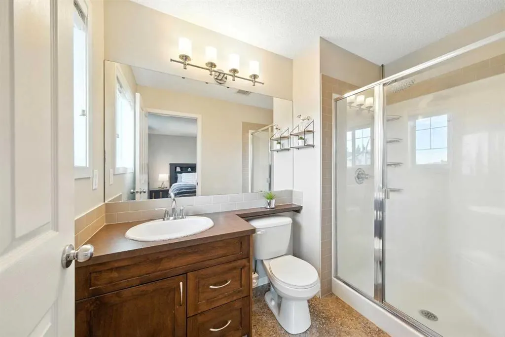 420 Cranberry Circle SE