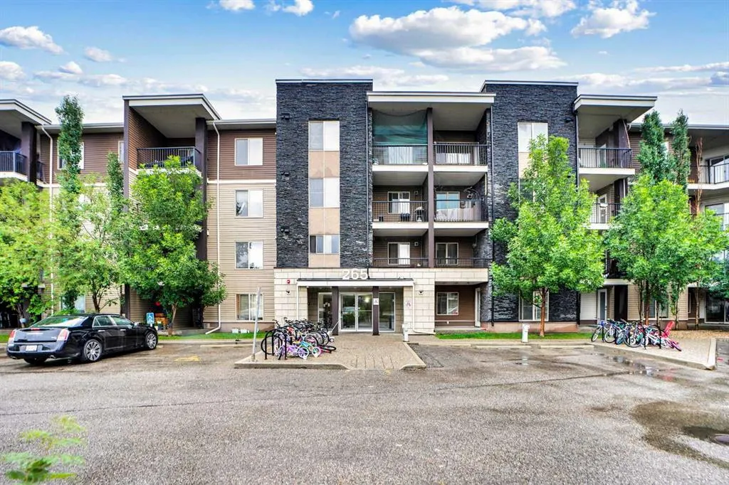 355 Taralake Way NE, #107