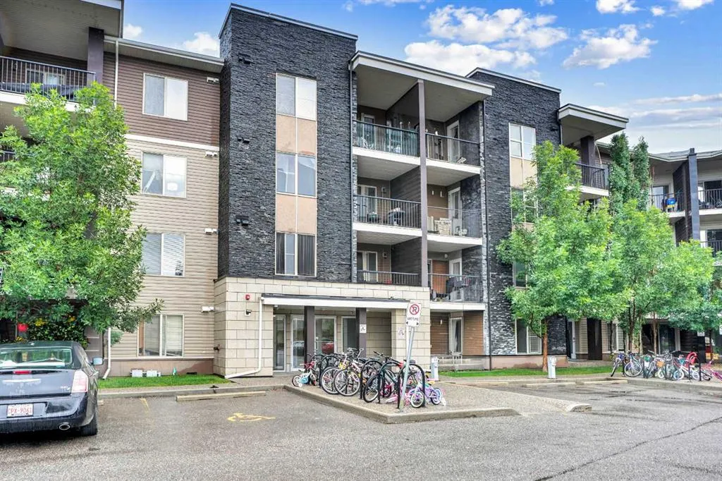 355 Taralake Way NE, #107