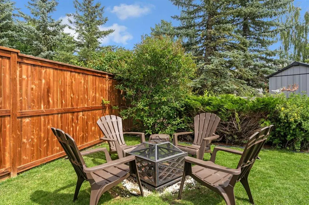 135 West Lakeview Passage