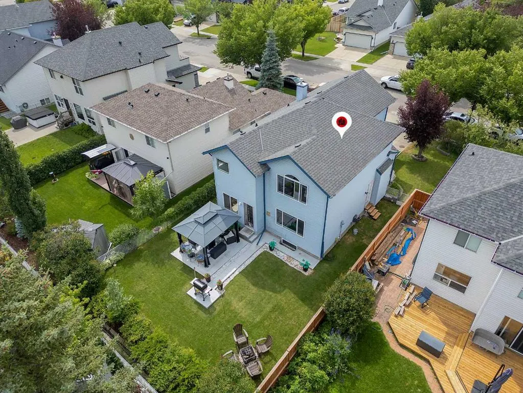 135 West Lakeview Passage