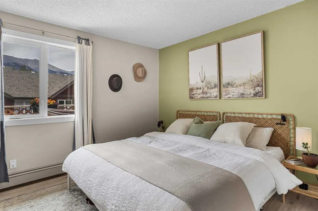 200 Three Sisters Drive, #220