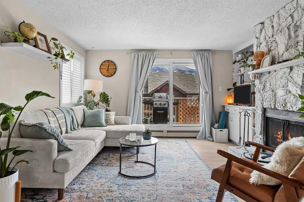 200 Three Sisters Drive, #220