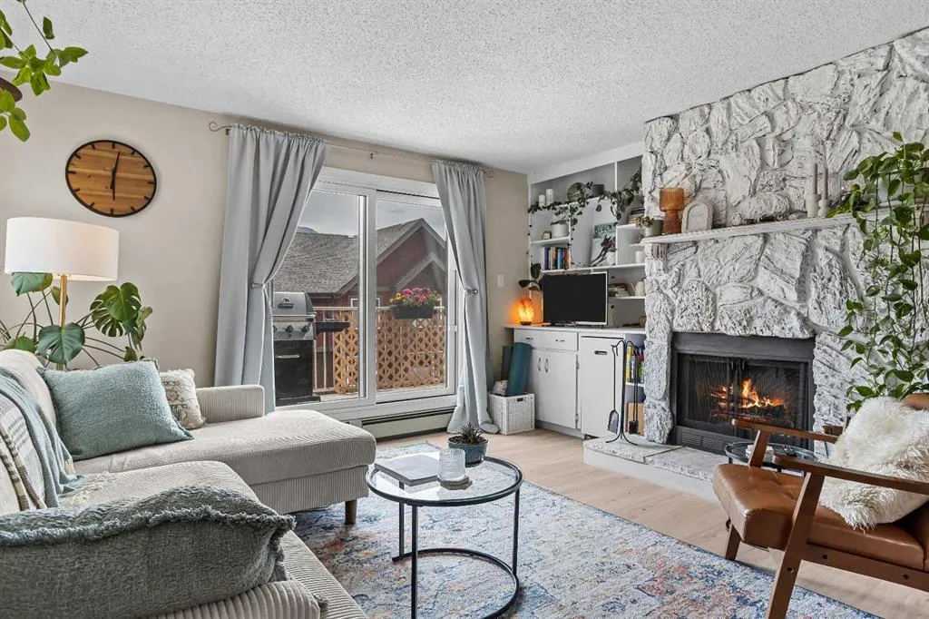 200 Three Sisters Drive, #220