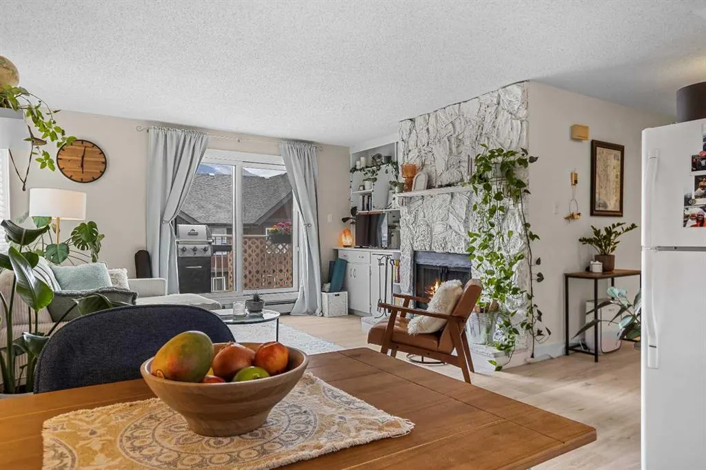 200 Three Sisters Drive, #220