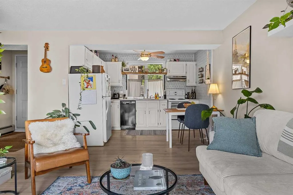 200 Three Sisters Drive, #220