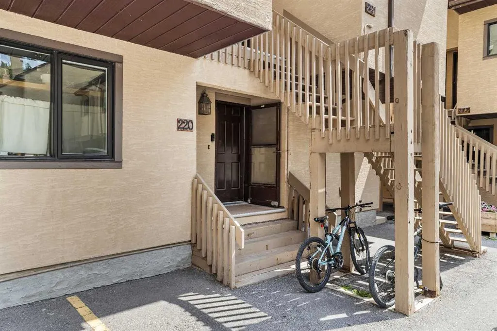 200 Three Sisters Drive, #220