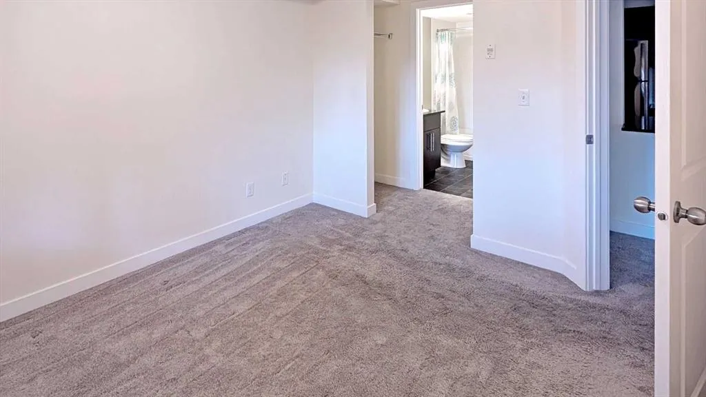 1317 27 Street SE, #2212