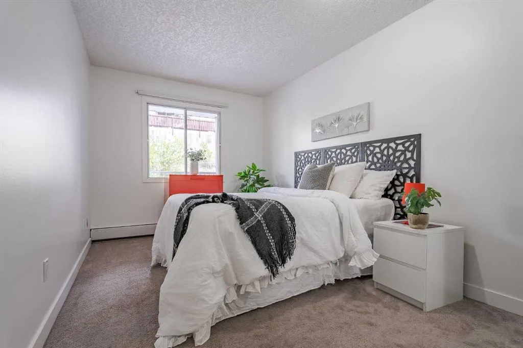 638 Meredith Road NE, #104
