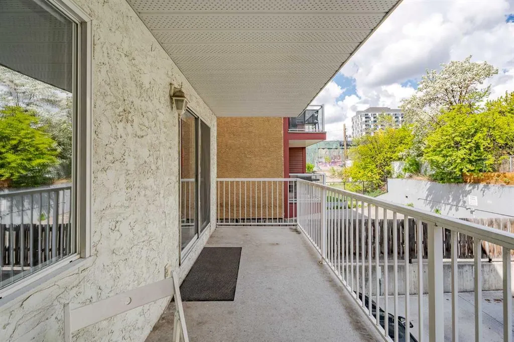 638 Meredith Road NE, #104