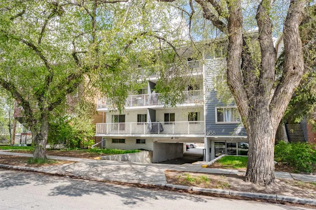 638 Meredith Road NE, #104