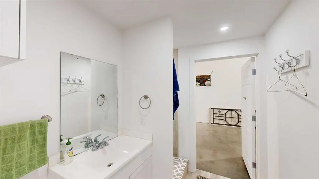 3954 30 Street N, #5