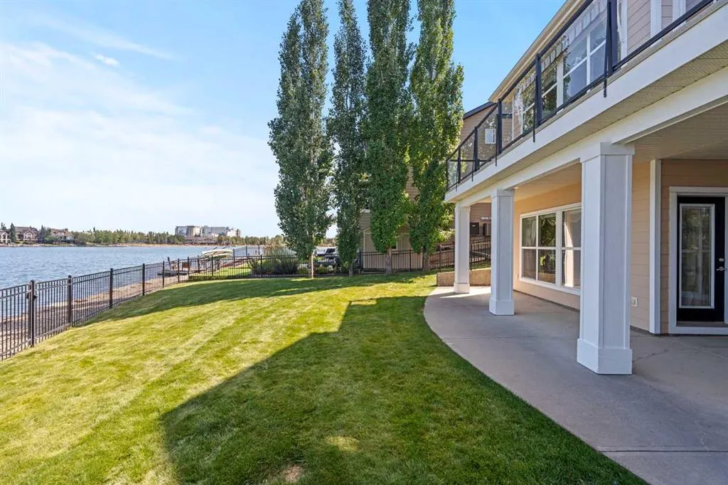 54 Auburn Sound Place SE