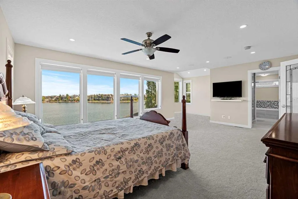 54 Auburn Sound Place SE