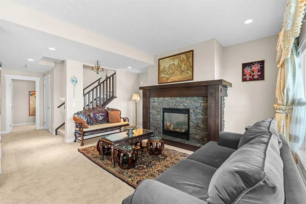 54 Auburn Sound Place SE