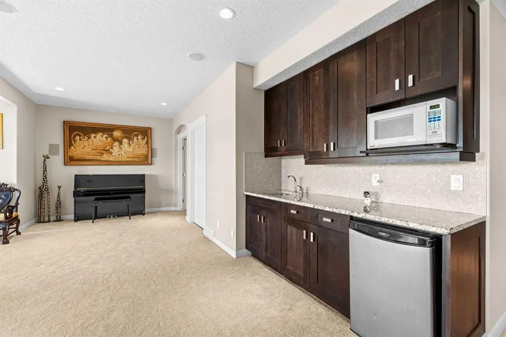 54 Auburn Sound Place SE