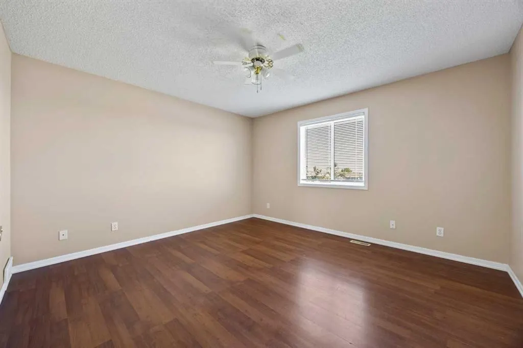120 Prestwick Acres Lane SE