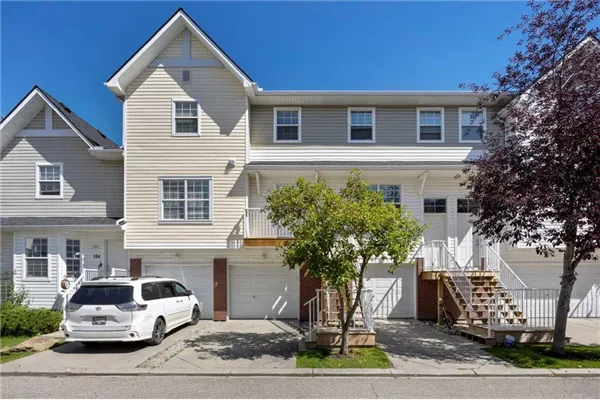120 Prestwick Acres Lane SE