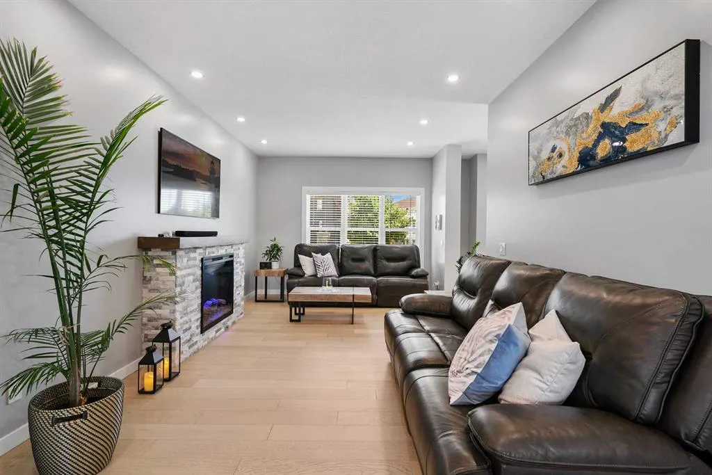 288 Copperstone Gardens SE