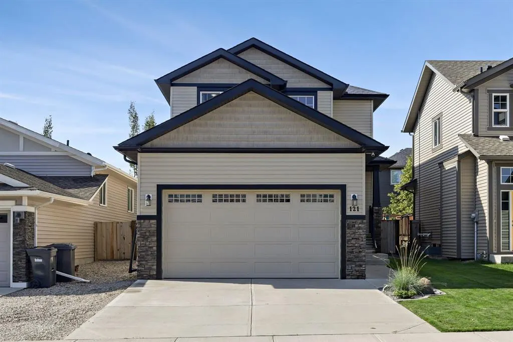 121 Wildrose Green