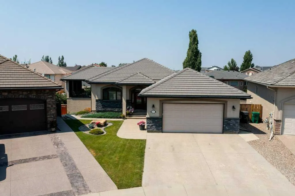 41 Fairmont Terrace S