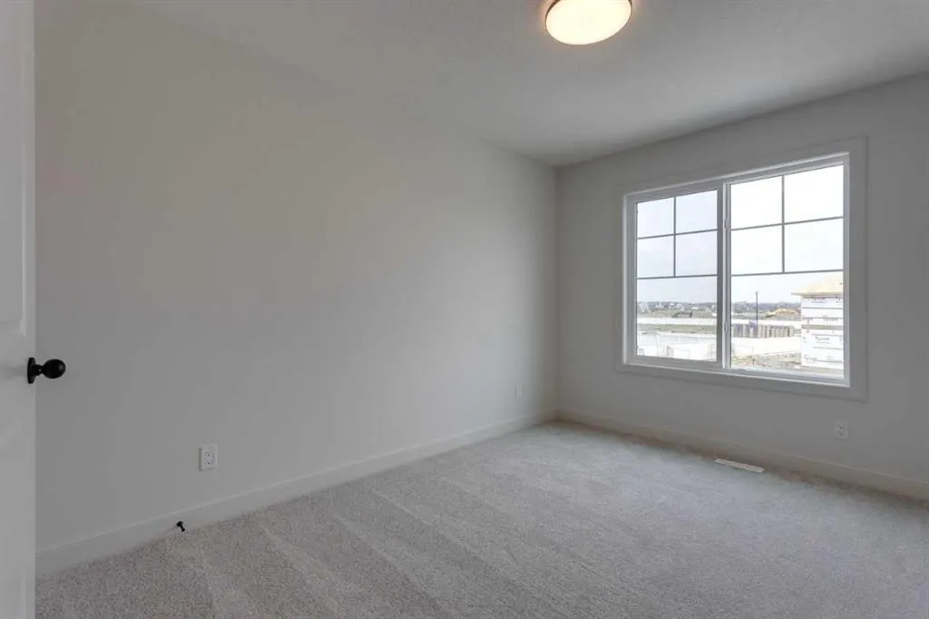 21 Bayview Mews SW
