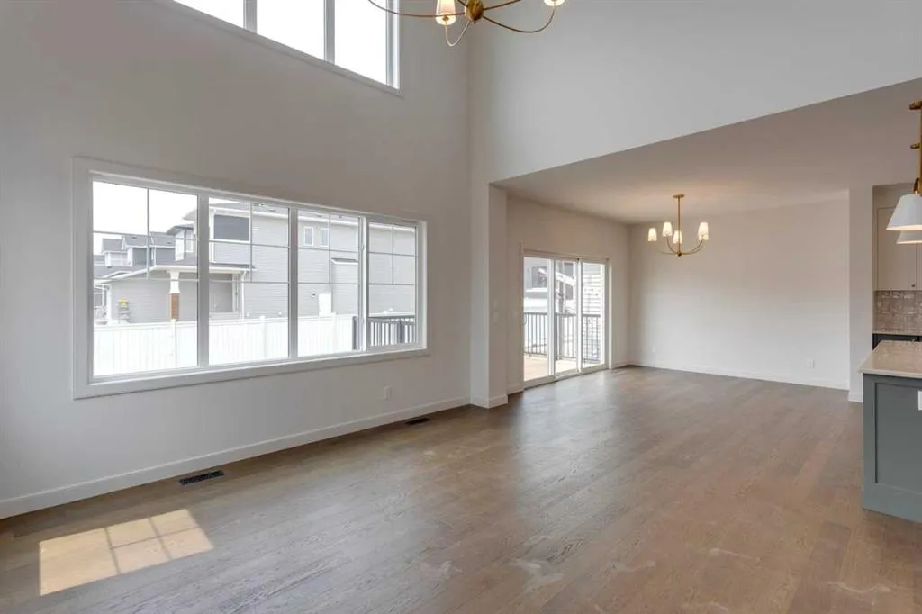 21 Bayview Mews SW