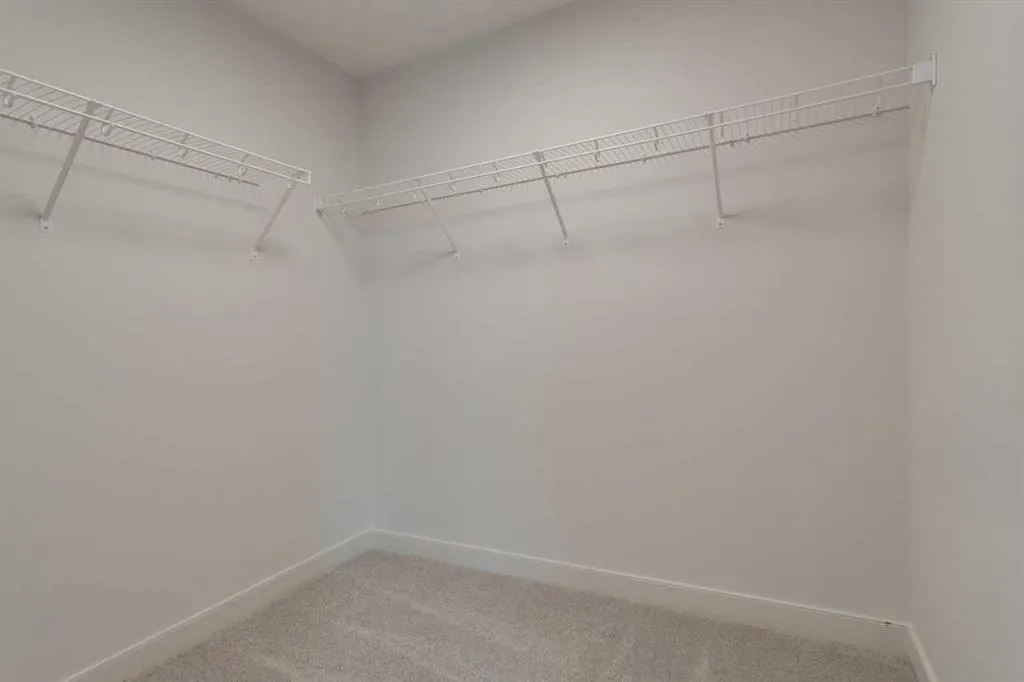 21 Bayview Mews SW