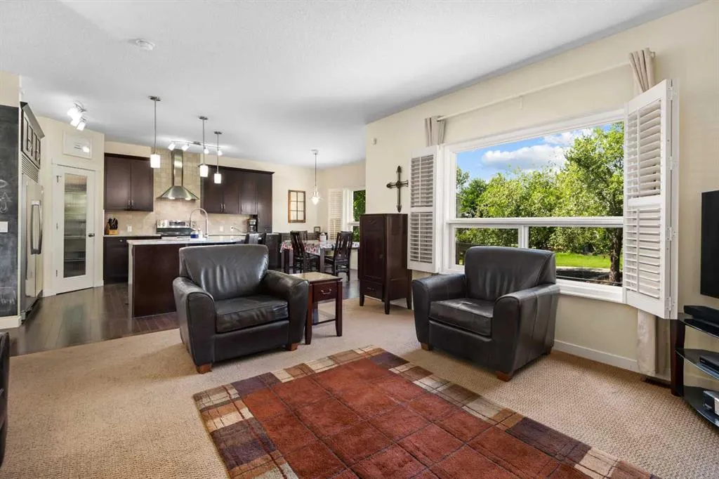 42 Drake Landing Drive