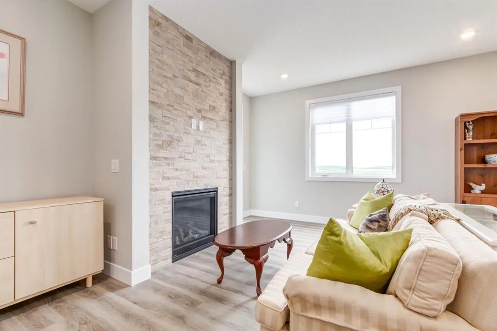 20 Silverado Crest Park SW, #220