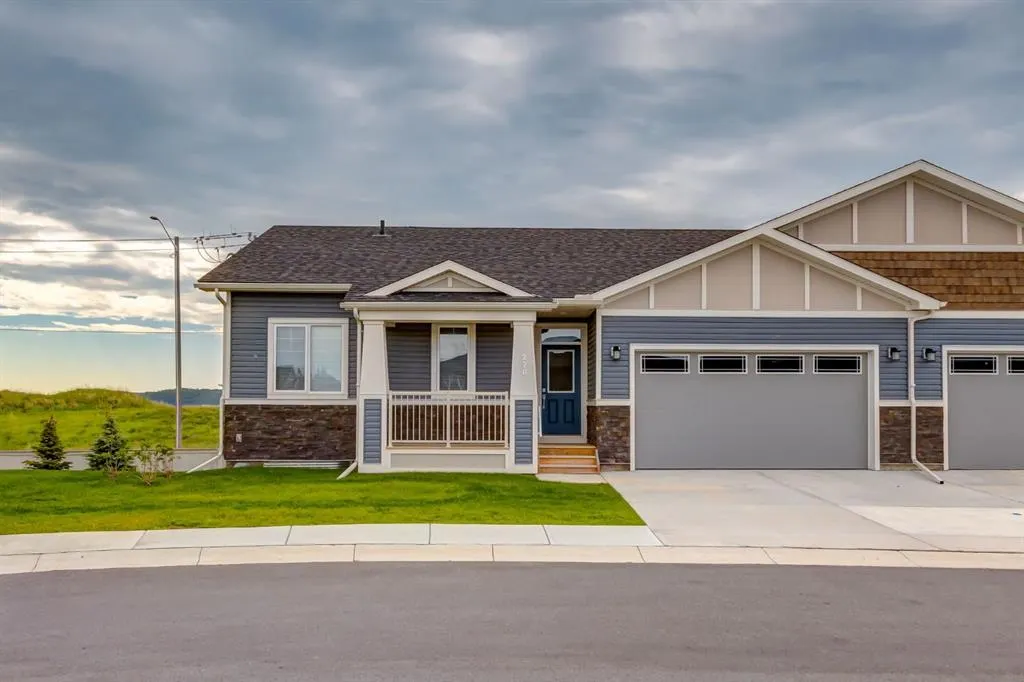 20 Silverado Crest Park SW, #220
