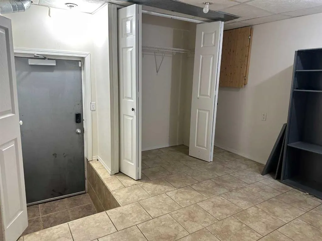 600 Signal Road, #118