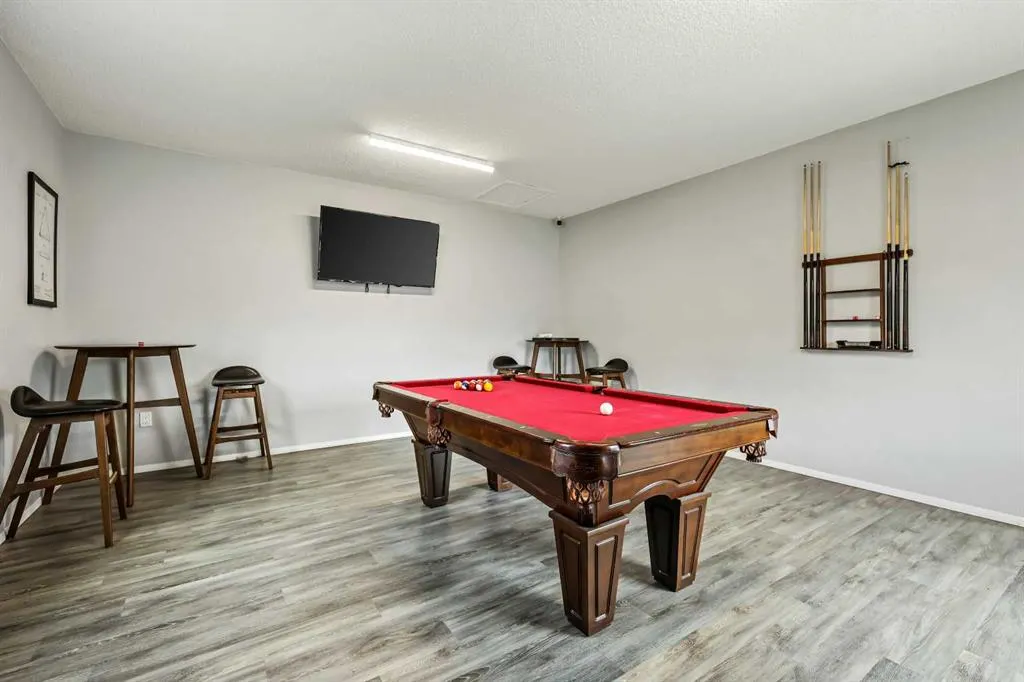 6220 17 Avenue SE, #375