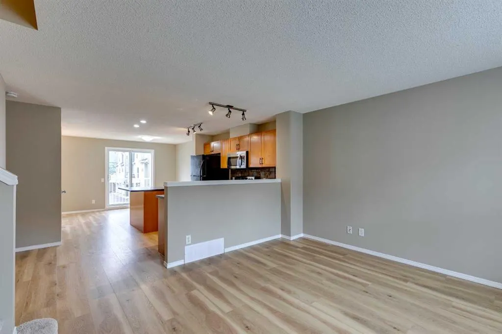 284 Elgin Gardens SE