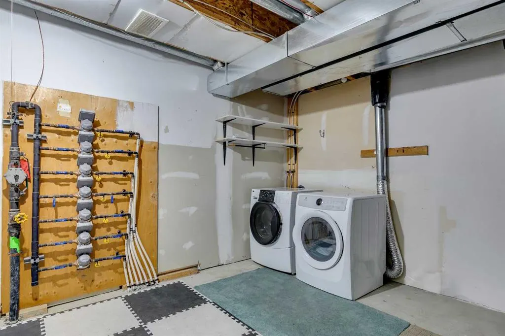 284 Elgin Gardens SE
