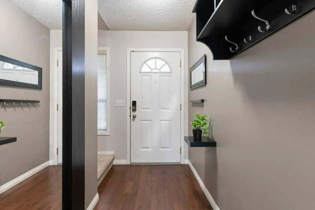 78 Citadel Meadow Gardens NW