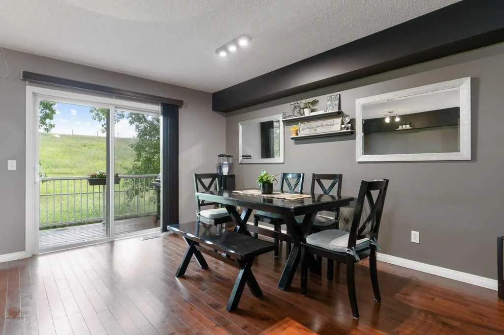 78 Citadel Meadow Gardens NW