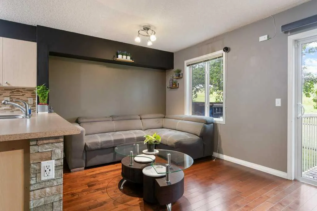78 Citadel Meadow Gardens NW