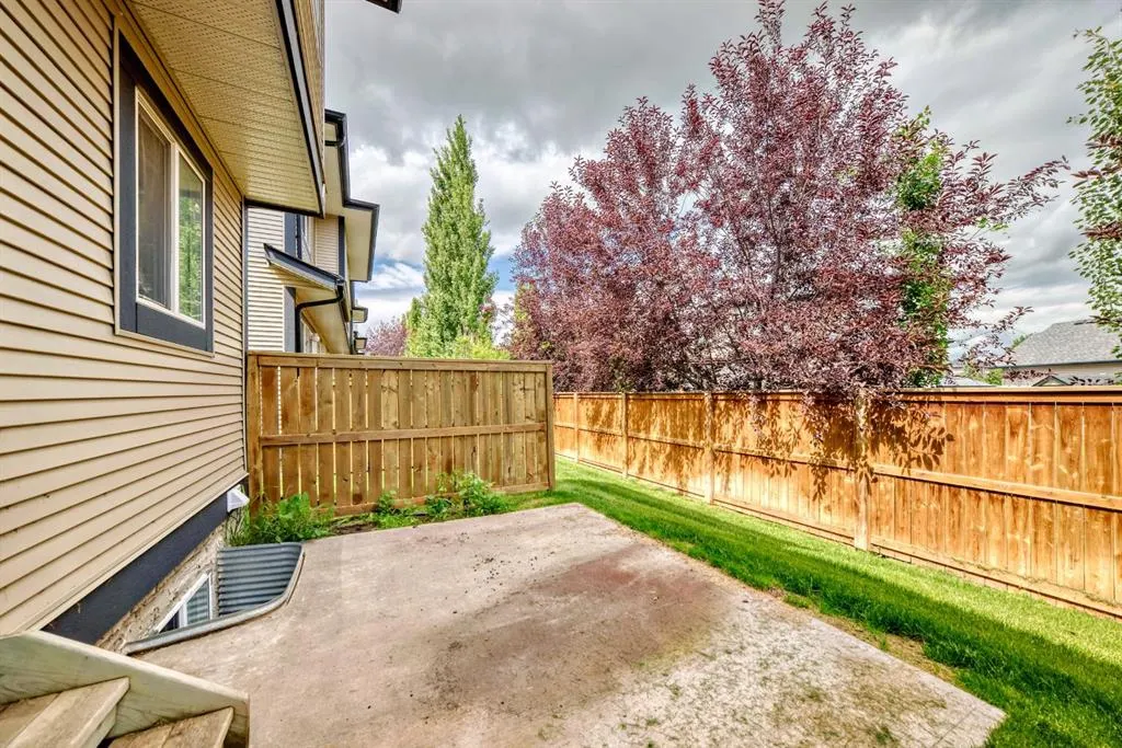 252 Stonemere Place