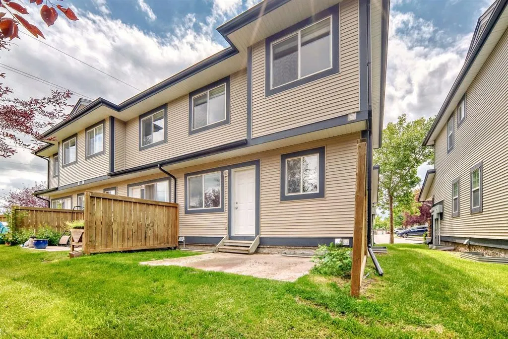 252 Stonemere Place