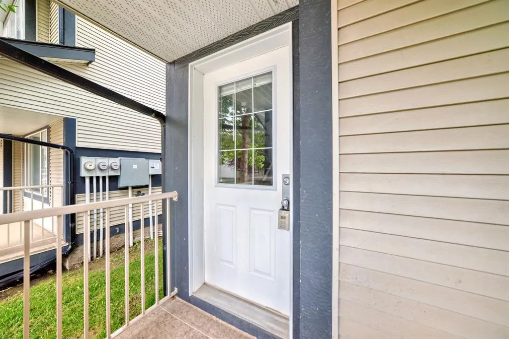 252 Stonemere Place