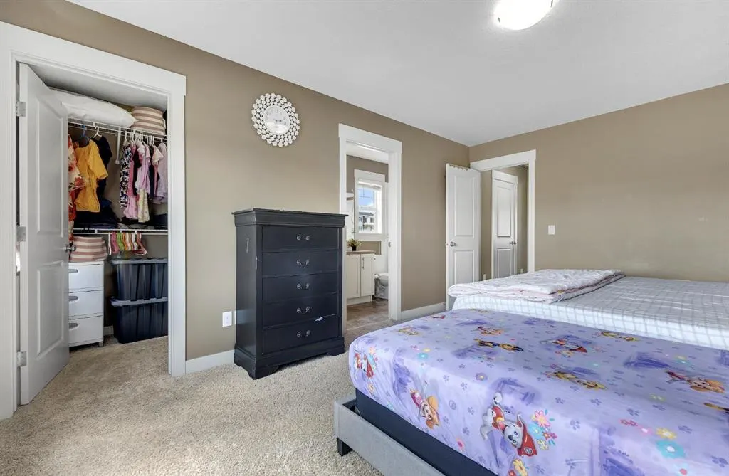 306 Skyview Ranch Road NE