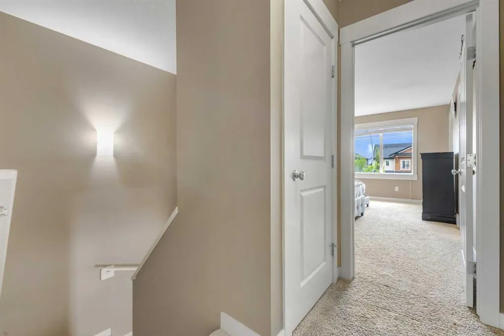 306 Skyview Ranch Road NE