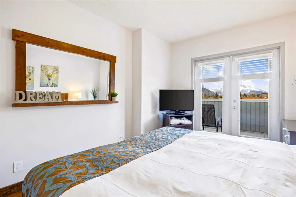 1151 Sidney Street, #313